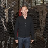 Bryan-Adams-daughter-arrives-at-tea-time