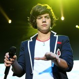 Harry-Styles-has-his-eye-on-UK-host