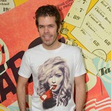 Perez-Hilton-welcomes-son