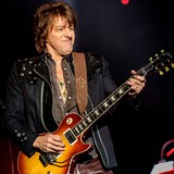 Sambora:-Bon-Jovi-is-trash-talker