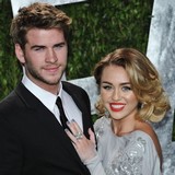 Miley-Cyruss-romance-fragile