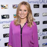 Low-key bride Kristen Bell