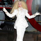 Gaga''s SNL ratings hold steady