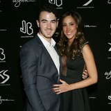 Kevin Jonas: Baby bond weird