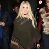 Jessica Simpson 'moves wedding'