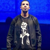 Drake 'wants to marry Rihanna'