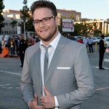 Seth Rogen: I nuzzle like Kim