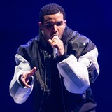 Drake back with Kravitz?