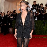 Beyoncé 'bans Jay Z from clubbing'