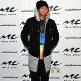 Chris Brown hurls insults at TV hosts