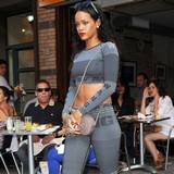Rihanna cuts back on smoking