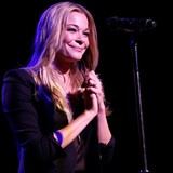 LeAnn Rimes desperate for baby