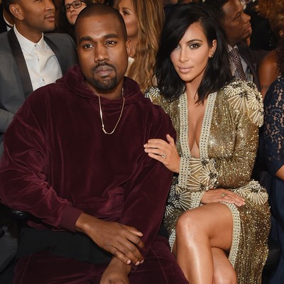 Kim and Kanye ''practice poses in mirror''