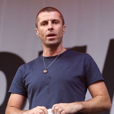 Liam tells Noel: Get off 1D's case