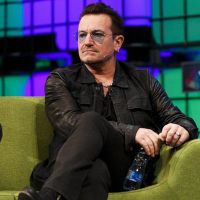 U2 mourn death of tour manager