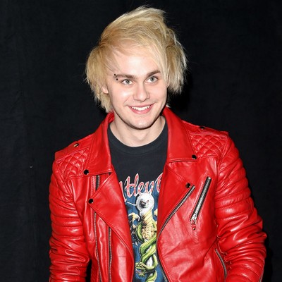 5SOSs Michael: Im all good