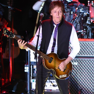 Paul McCartney: I can't cry on stage