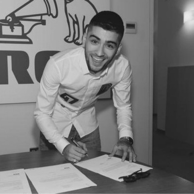 Cowell congratulates Malik on record deal