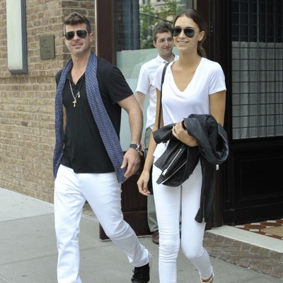 Robin Thicke engaged