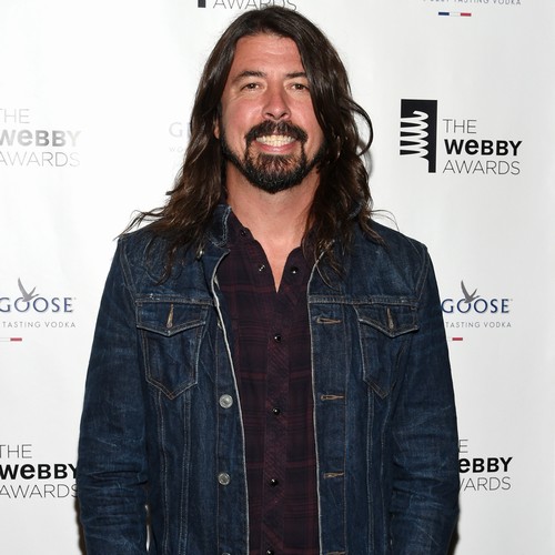 Grohl: I’m a UFO fanatic