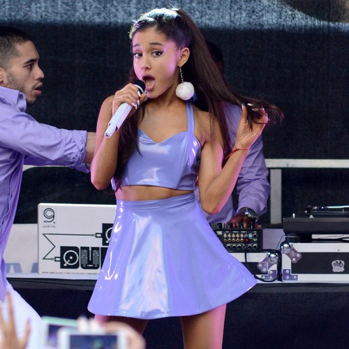 Ariana Grande to body-shamer: Get off my back!
