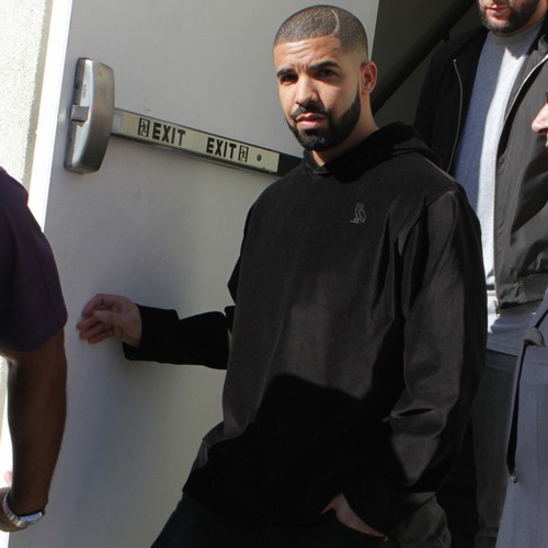 Drake 'doesn't want to be Rihanna's boyfriend'