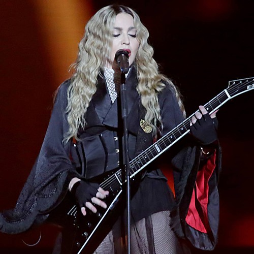 Madonna 'suffers boozy onstage meltdown'
