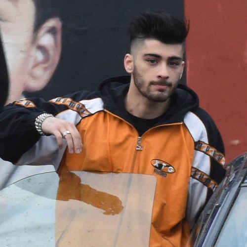 Zayn Malik and Gigi Hadid flaunt love in joint Vogue shoot