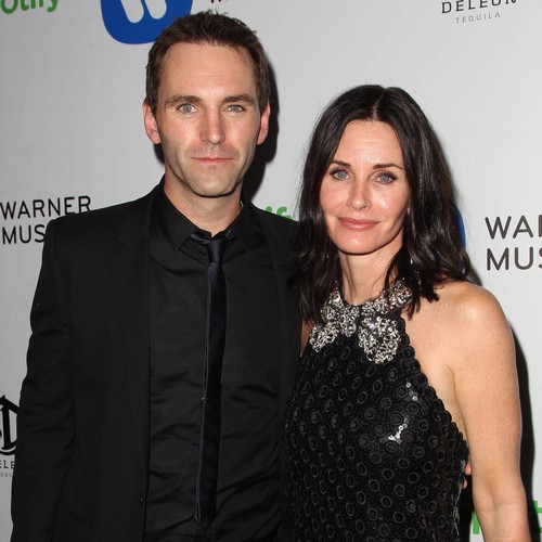 Courteney Cox and Johnny McDaid seal reunion with a kiss