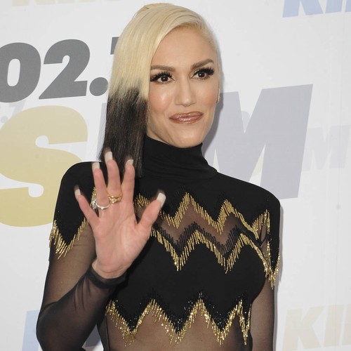 Gwen Stefani offers Adam Levine baby advice