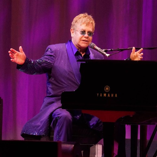 Elton John criticises North Carolina governor over anti-LGBT law
