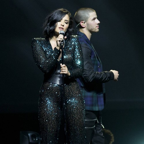 Nick Jonas and Demi Lovato's concert venue evacuated