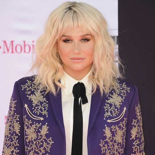 Kesha in 'pain' over Dr. Luke lawsuit