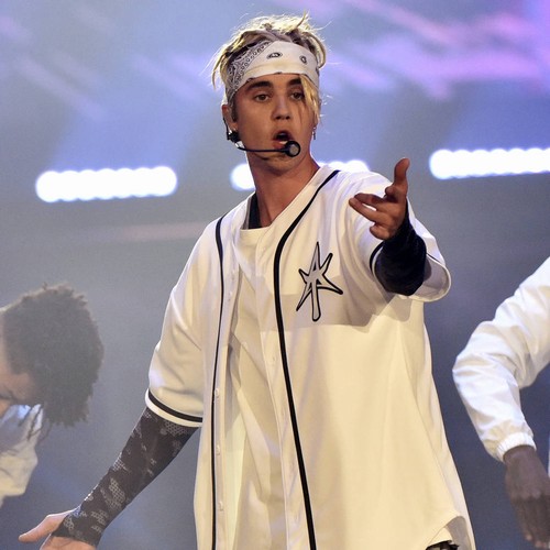 Justin Bieber to play radio set live from his Los Angeles home