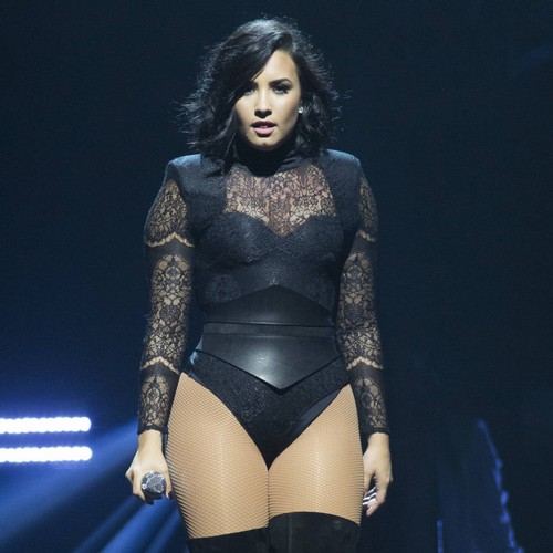 Demi Lovato apologises for mum's Zika virus joke