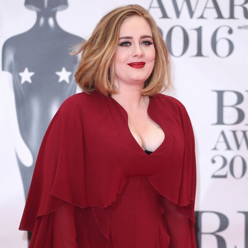 Adele 'sells English seaside home'