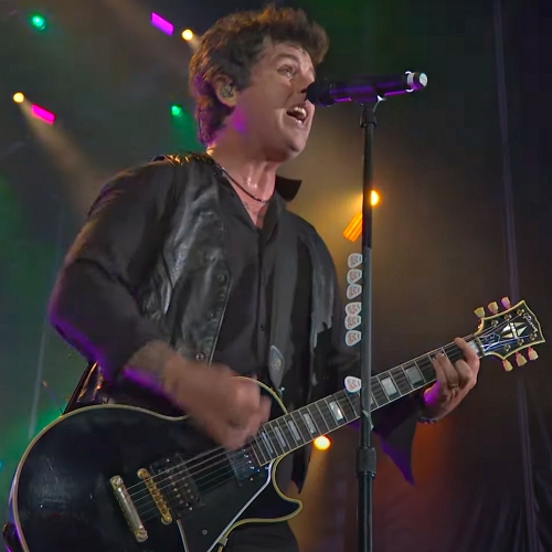 Green-Day-studio-clip