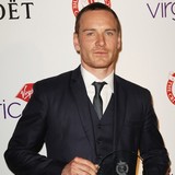Michael-Fassbender-cacciato-da-una-festa