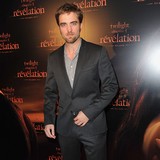 Robert-Pattinson:-La-scena-del-parto-andegrave;-stata-ridicola