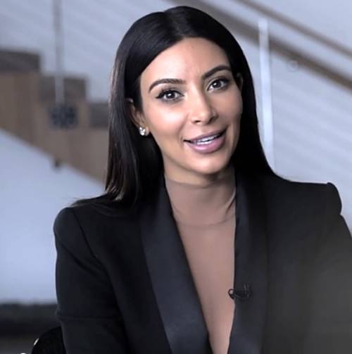 Kim-Kardashian-uncomfortable-with-familiar-family-life