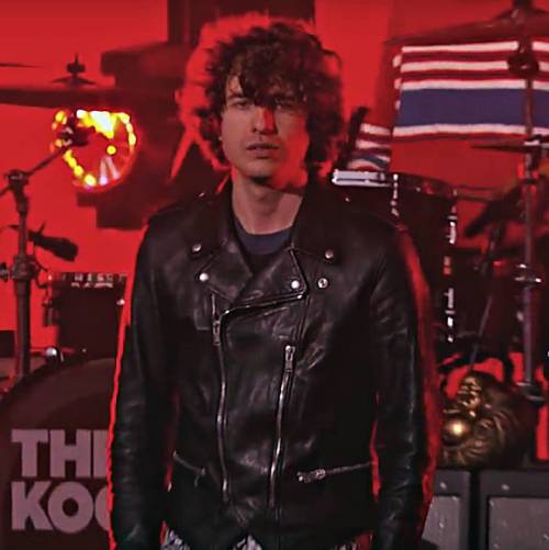 Kooks v Arctic Monkeys