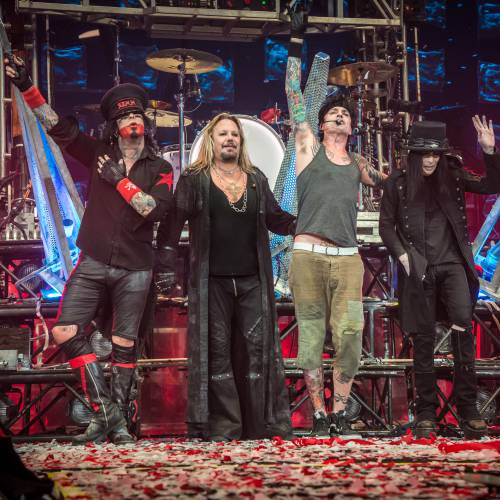 Motley-Crue-appear-on-Piers-Morgan-Tonight-and-announce-Las-Vegas-residency