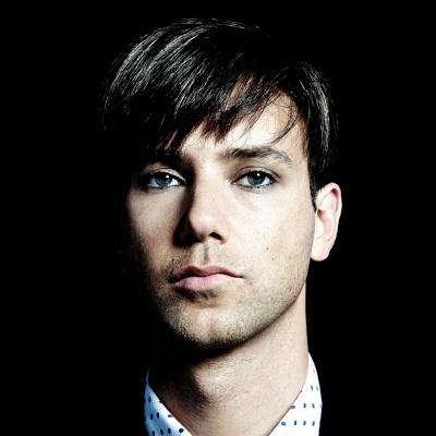 Tiga announces debut live show