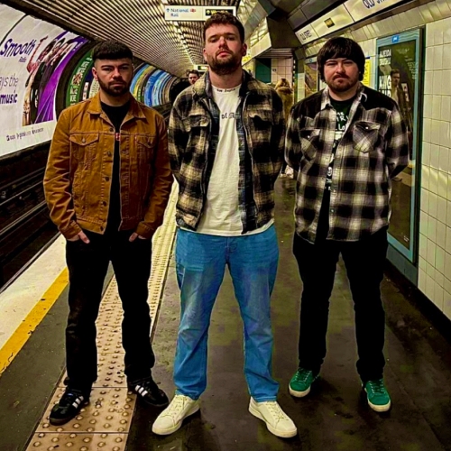 Irish Indie Rockers InBetween Honey to release new single 'Nothing More' - Music News - Vimarsana News