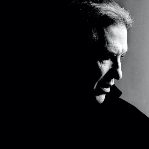 Justin Sullivan headlines Tinnitus UK’s ‘Quiet Night Out’ for safe listening