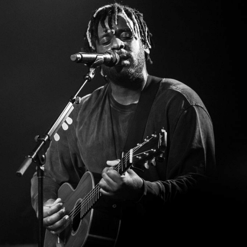 Myles Smith delivers high-energy set at Nottingham’s Rescue Rooms for BRITs Week 26