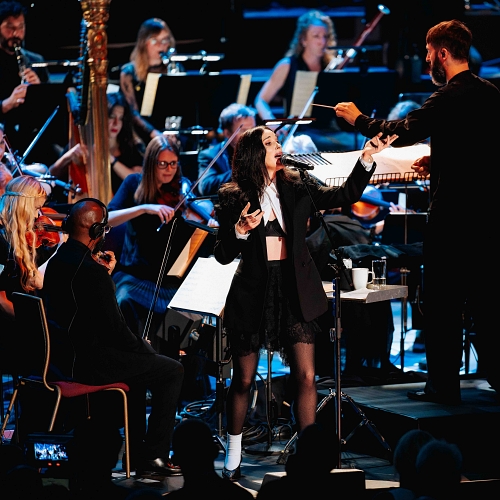 St. Vincent "Live in London!" album and North American tour ticket presale