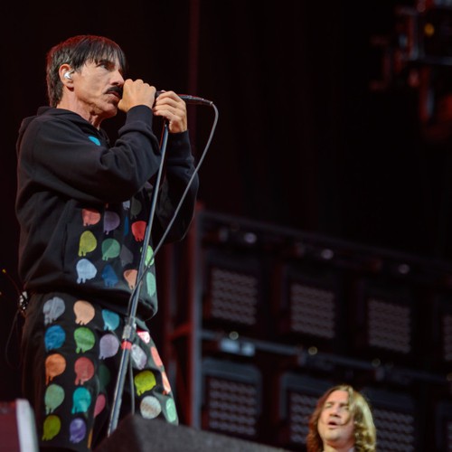 Red Hot Chili Peppers axe Glasgow gig due to illness