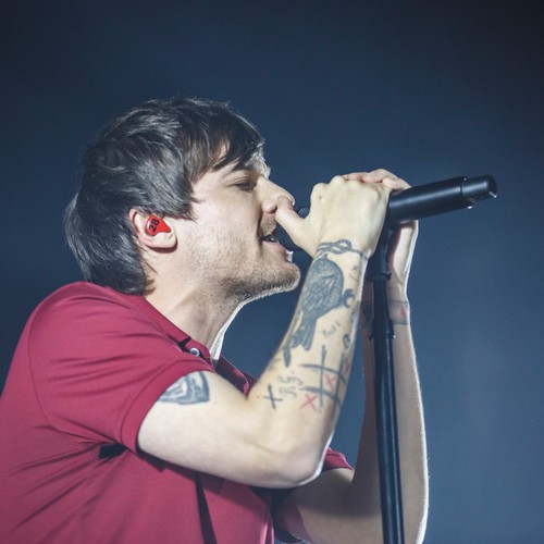 Louis Tomlinson won't be upset if he doesn't get radio play
