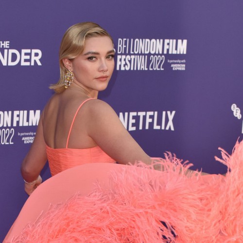 Florence Pugh plans to release an album